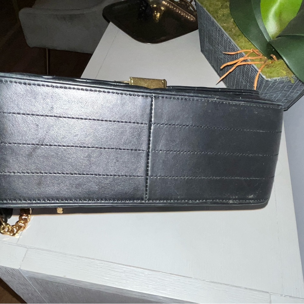 YSL Vicky large leather crossbody bag - Picture 4 of 8